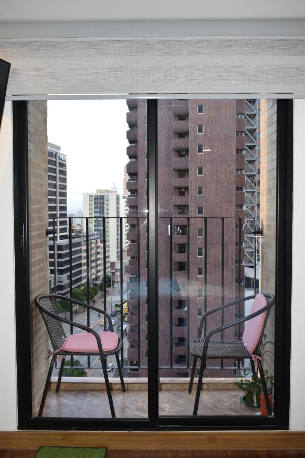 בוגוטה Toscano S Aparta Estudio Hospedaje Amoblado Torre 2 Equilibrium מראה חיצוני תמונה