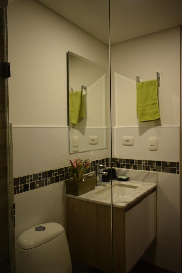 בוגוטה Toscano S Aparta Estudio Hospedaje Amoblado Torre 2 Equilibrium מראה חיצוני תמונה